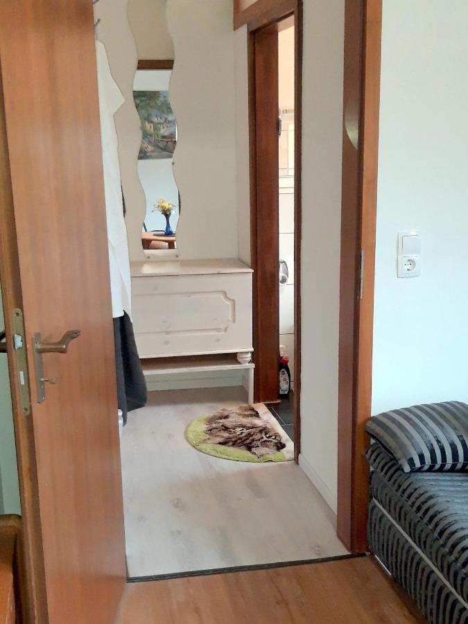 Ferienwohnung/Monteurwohnung Meiser Lambrecht  Exterior foto